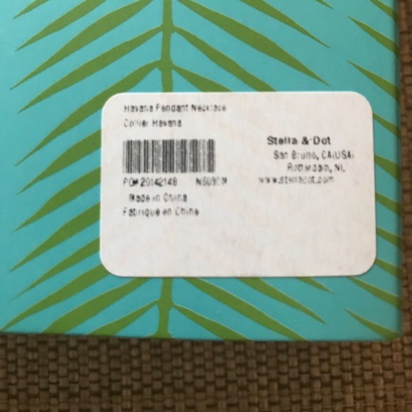 HAVANA PENDANT NECKLACE - Picture 5 of 5